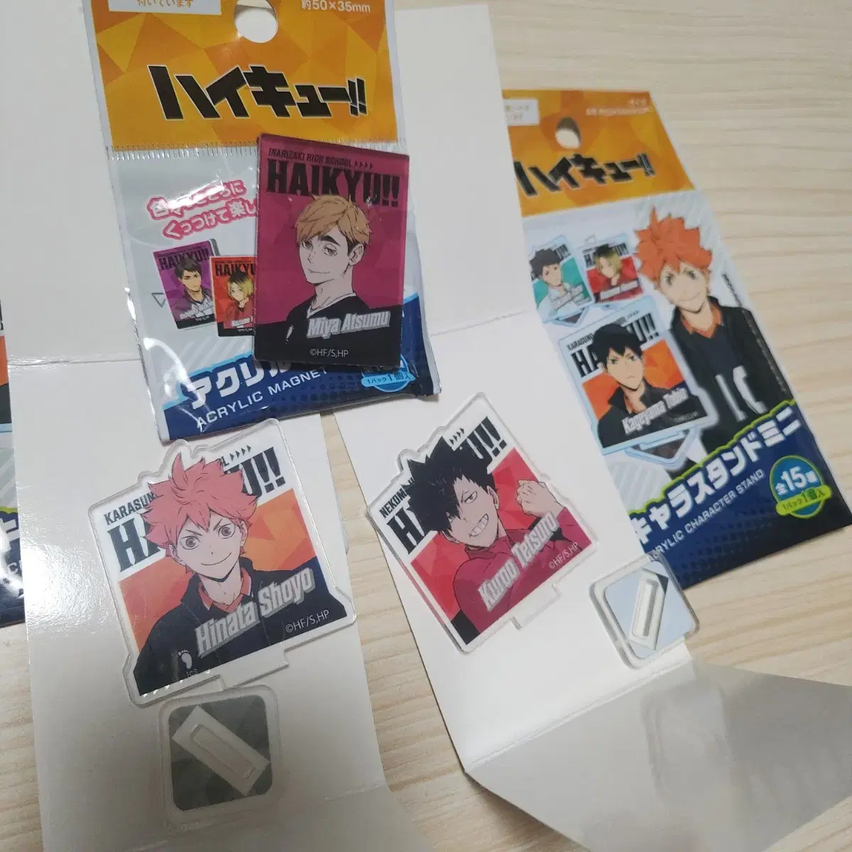 Haikyuu Shoyokuroo acrylic stand Atsumu Magnets in Bulk