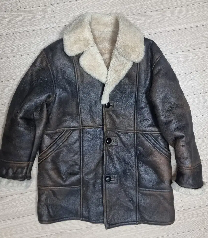 Vintage Mustang Coat in Sheepskin and Fleece (100)