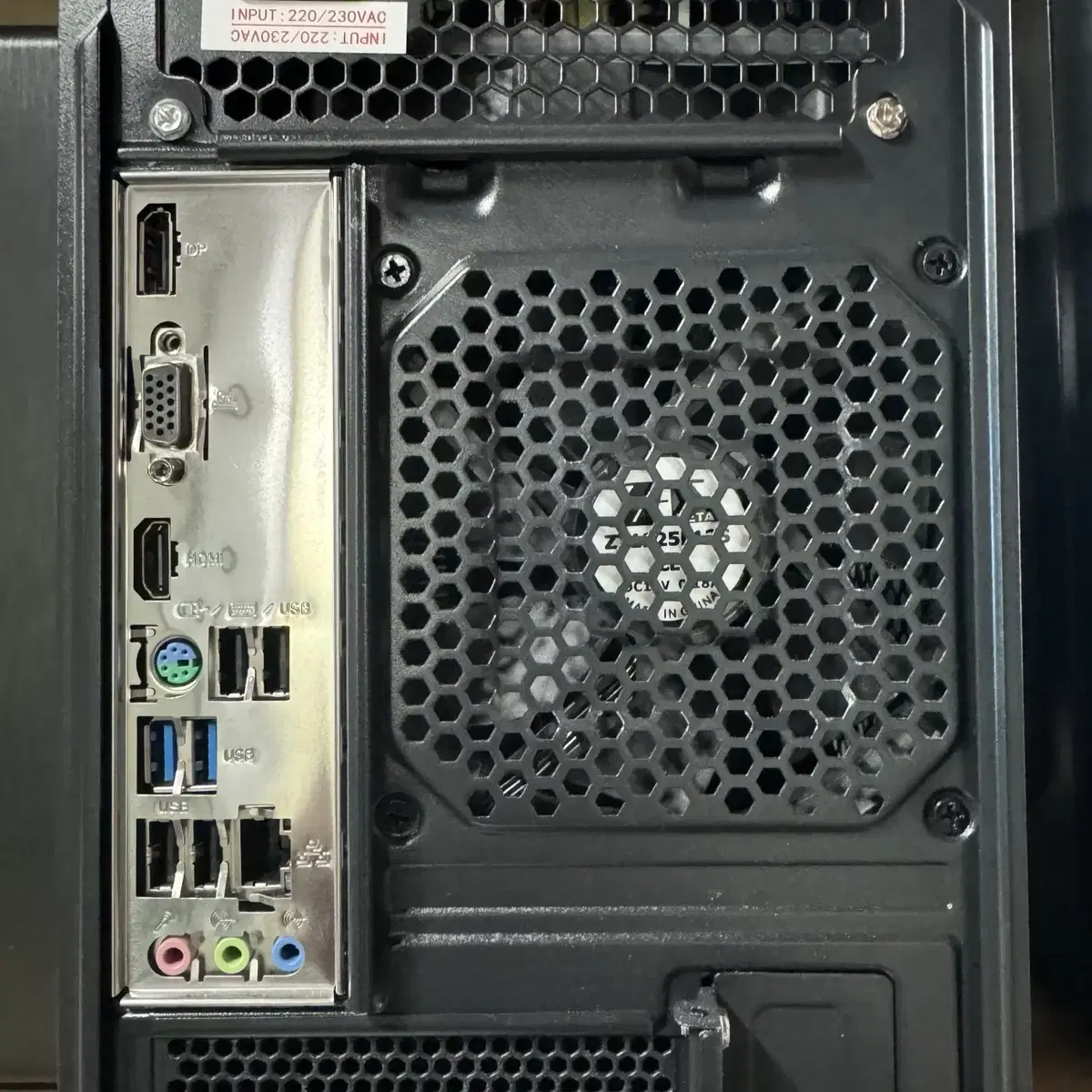 I5-13500 H610 16GB 500GB 500W 반본체 판매합니다.