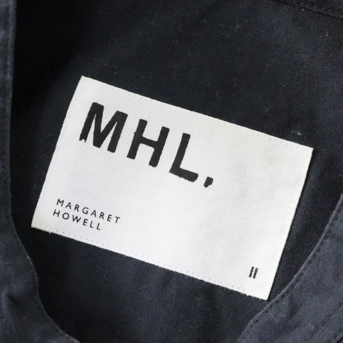 MHL 셔츠