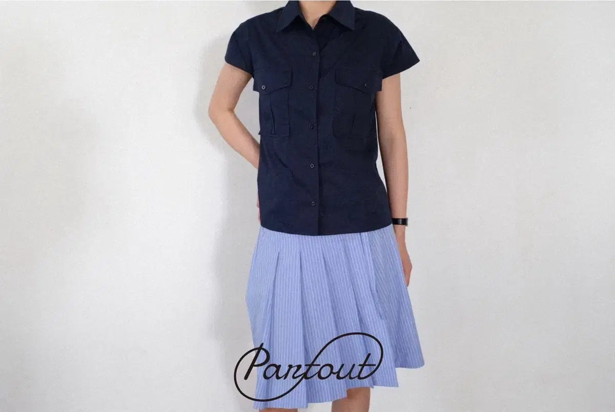 partout 파크투 Limpide pleated skirt M사이즈