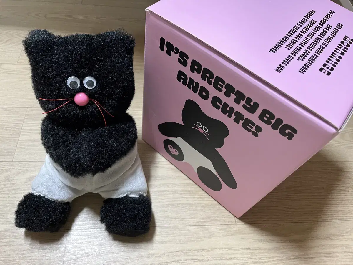 The limited edition Momo Namhee Pretty Big Blackpink is now available at doll (takpo)