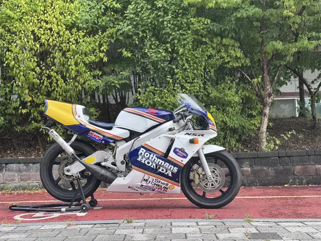 혼다 NSR250SE MC21