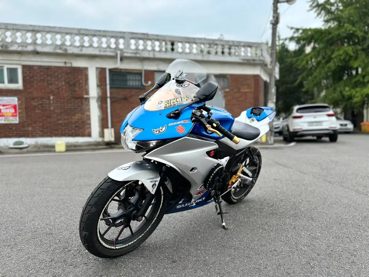 [급처] Gsxr 125 21년식 2만KM 요시무라머플러,오디오