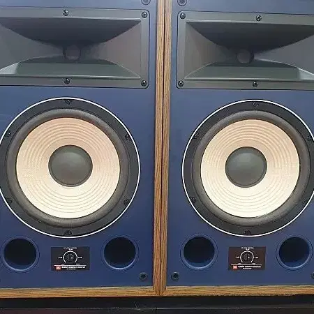 JBL 4305H스피커(신품수준)