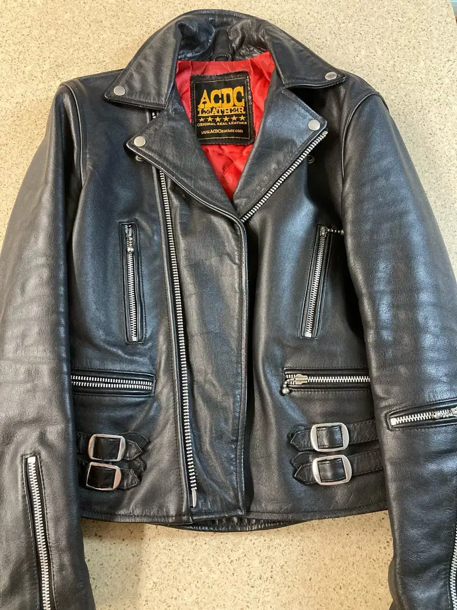 (L) ACDC COW Hide Rider 100