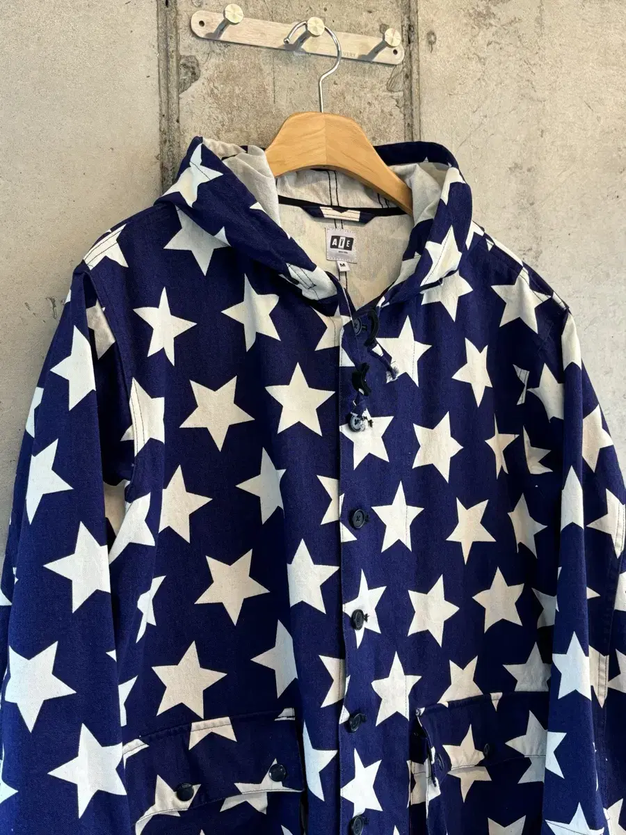 Nependes AlE / 19ss Krazy parka