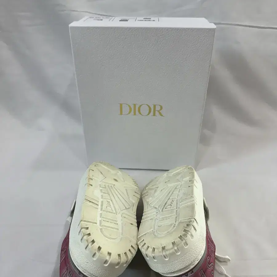 [37] Dior 디올 여성 한정판 ID 아이디 스니커즈 그라데이션