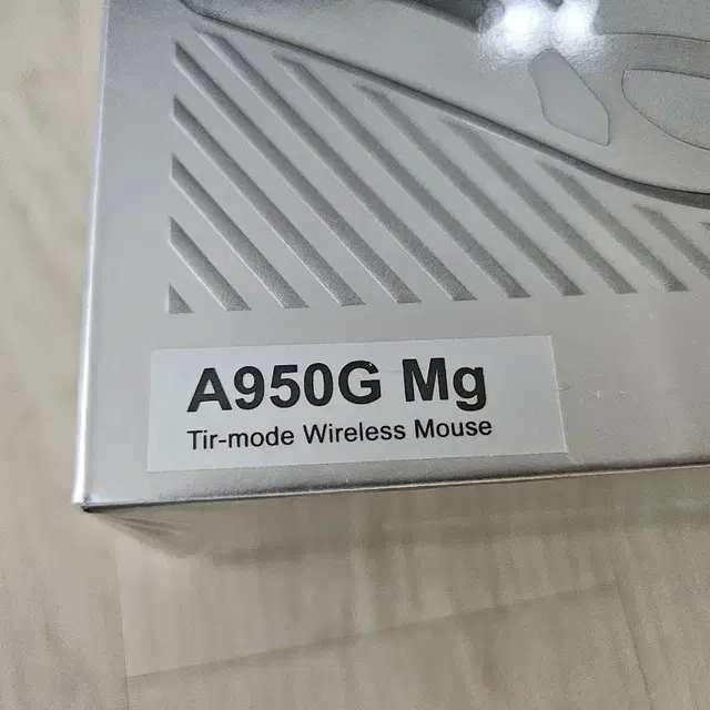 다얼유 A950G MG 마그네슘 4K 새제품