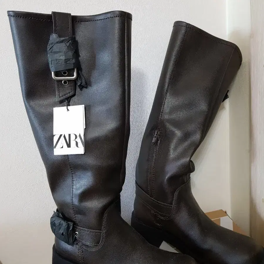 zara 자라 버클 플랫 부츠