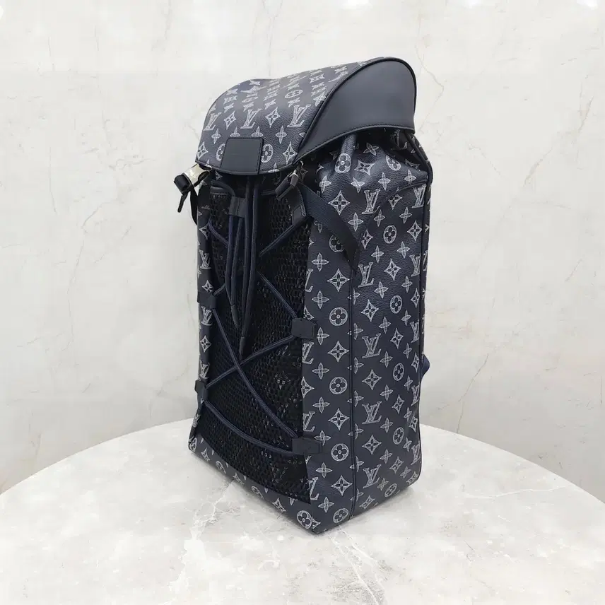 루이비통 한정판 모노그램 사바나 하이킹 백팩 사진 2