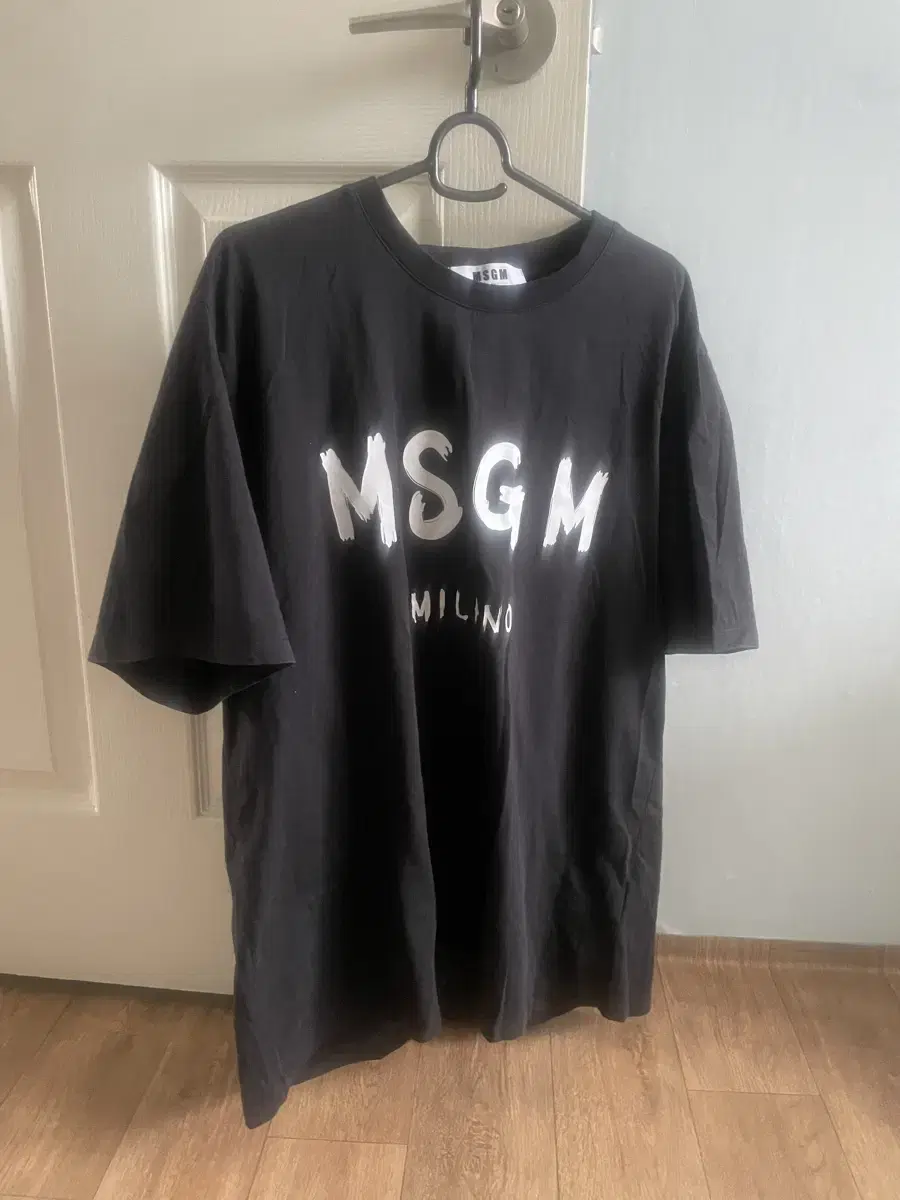 msgm 반팔티 XL