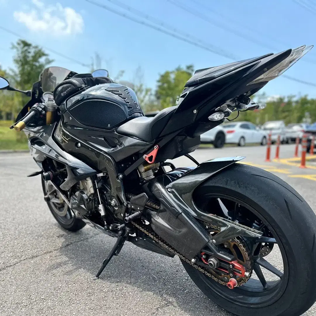 18년식 s1000rr  풀튜닝 판매합니다