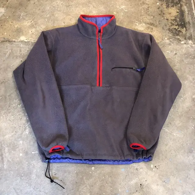 89 Patagonia Reversible USA - L (100)