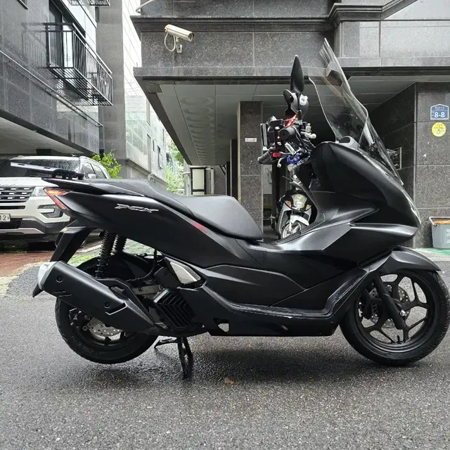 2022년식 혼다 PCX125 ABS 블랙 옵션다수 판매|오토바이출장매입