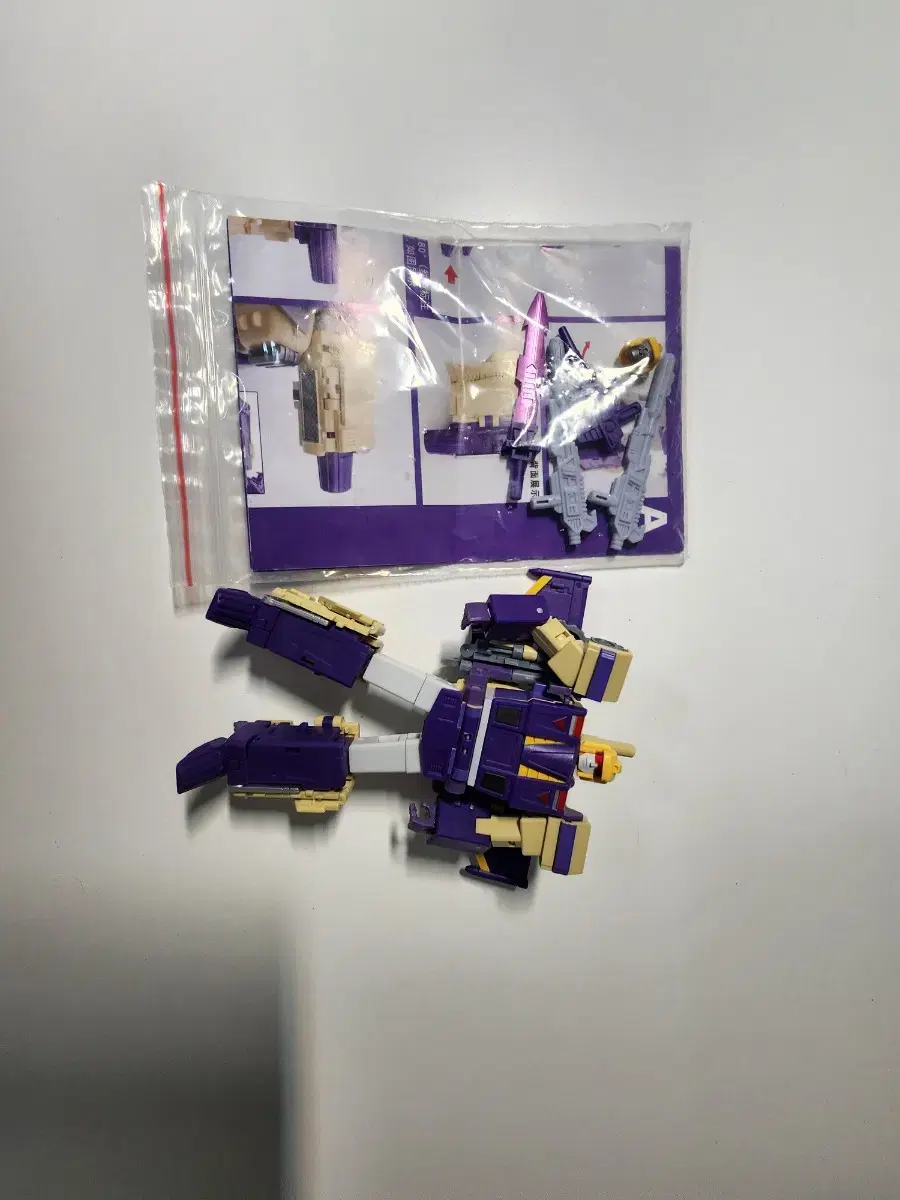 Transformers MFT Blitzwing