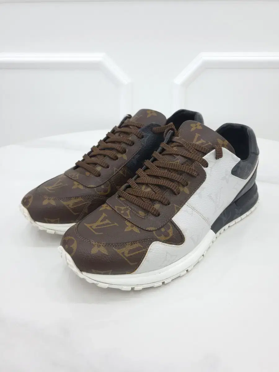 Louis Vuitton Multi Monogram Runaway / 8