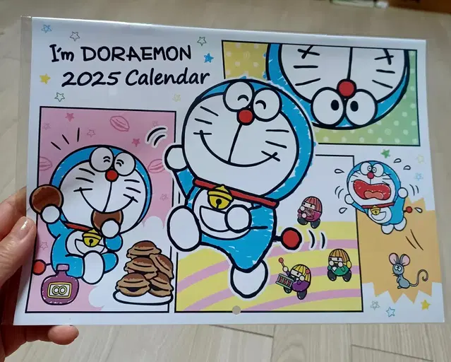 2025년 도라에몽 벽걸이 달력