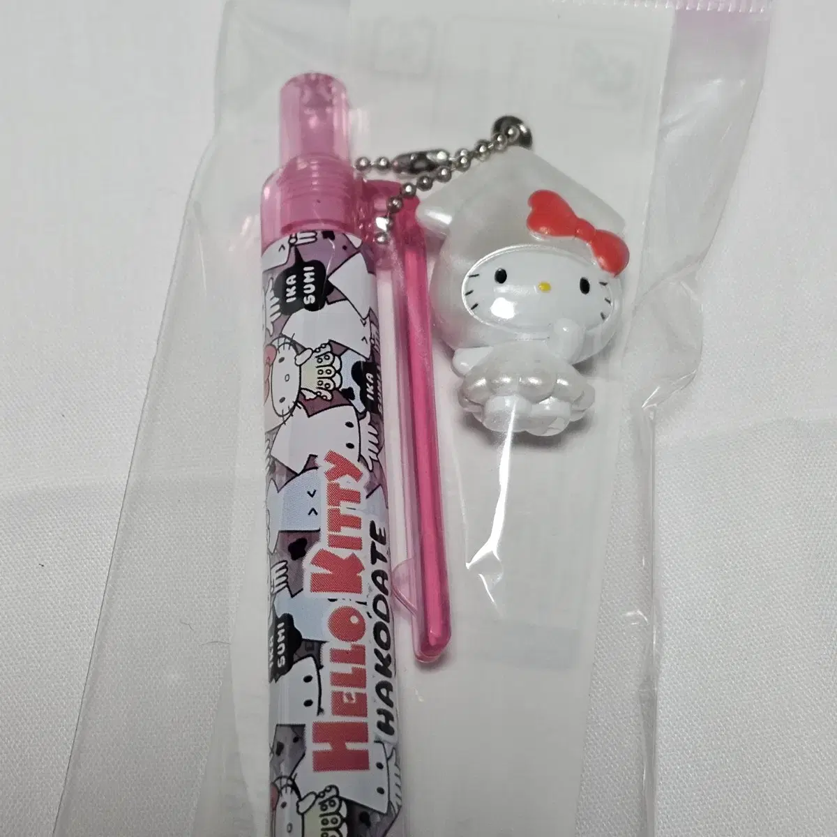 Hakodate Limited Hello Kitty Strap Ballpoint Pen sealed Squidgy Kitty