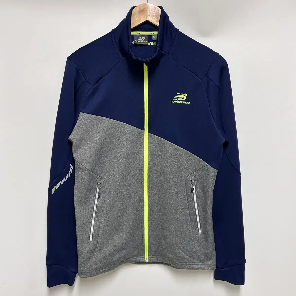 [Men's 100] New Balance Training Track Top