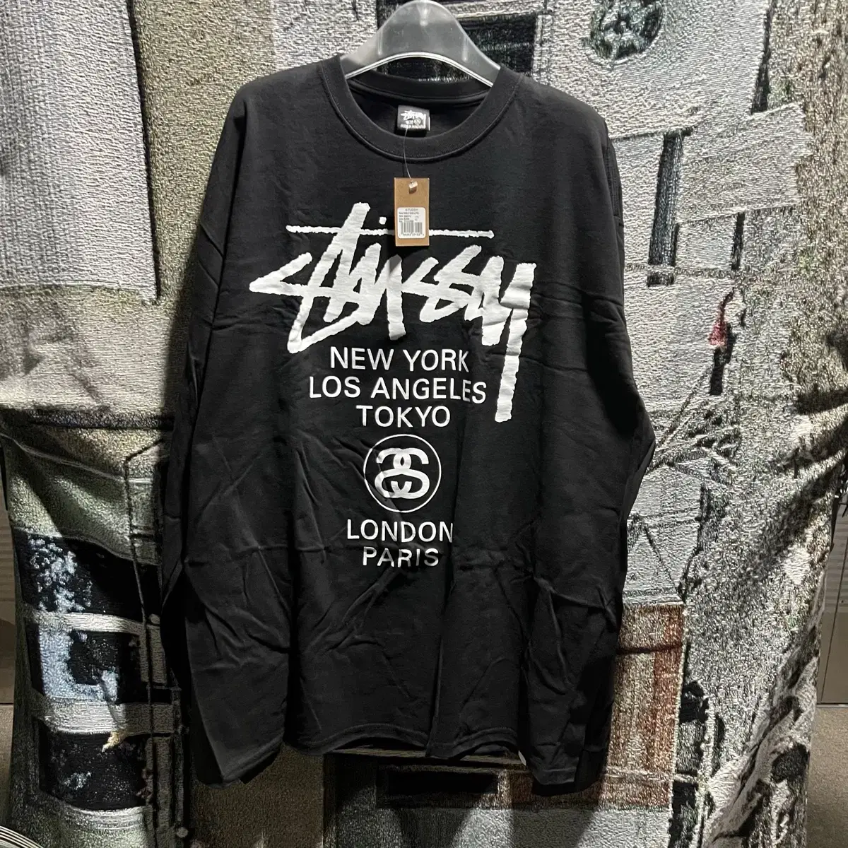 Stussy worldtour Long Sleeve T-Shirt Black