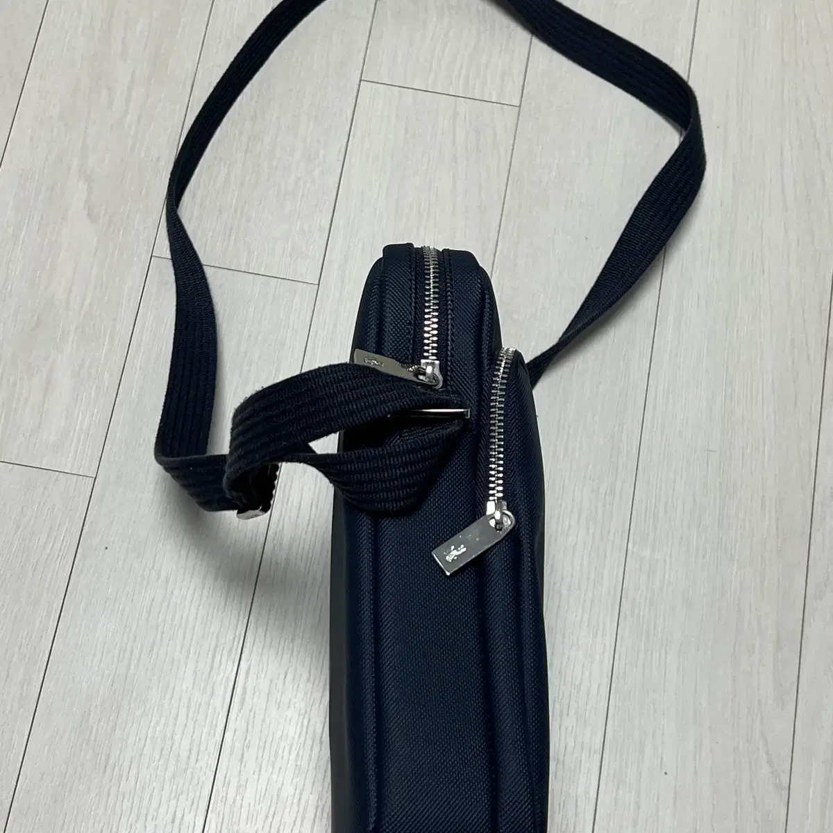 라코스테 네이비 크로스백 LACOSTE Crossbag