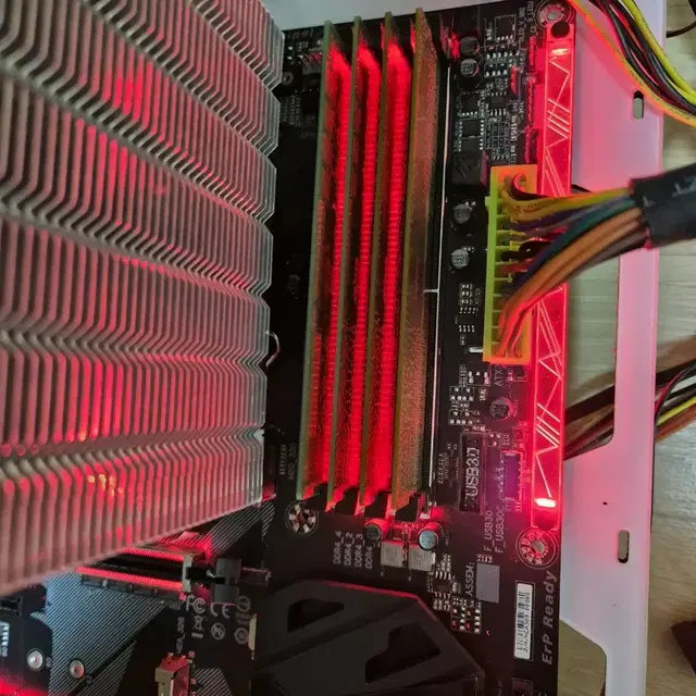 i7 9700kf z370 ddr4 16g 쿨러셋 일괄 팝니다