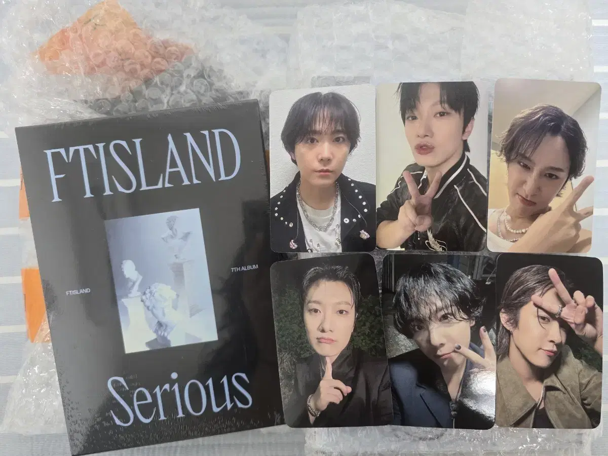 FTIreland Sirius album+unreleased photocard