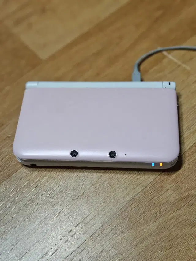 3dsxl 한국판 핑크 +펜 +충전기+동물의숲