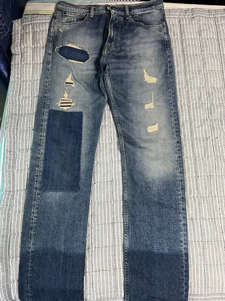 Calvin Klein Patchwork Distressed Denim (L)