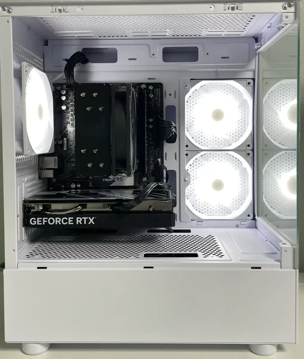 라이젠5600, RTX4060 PC본체(새제품)