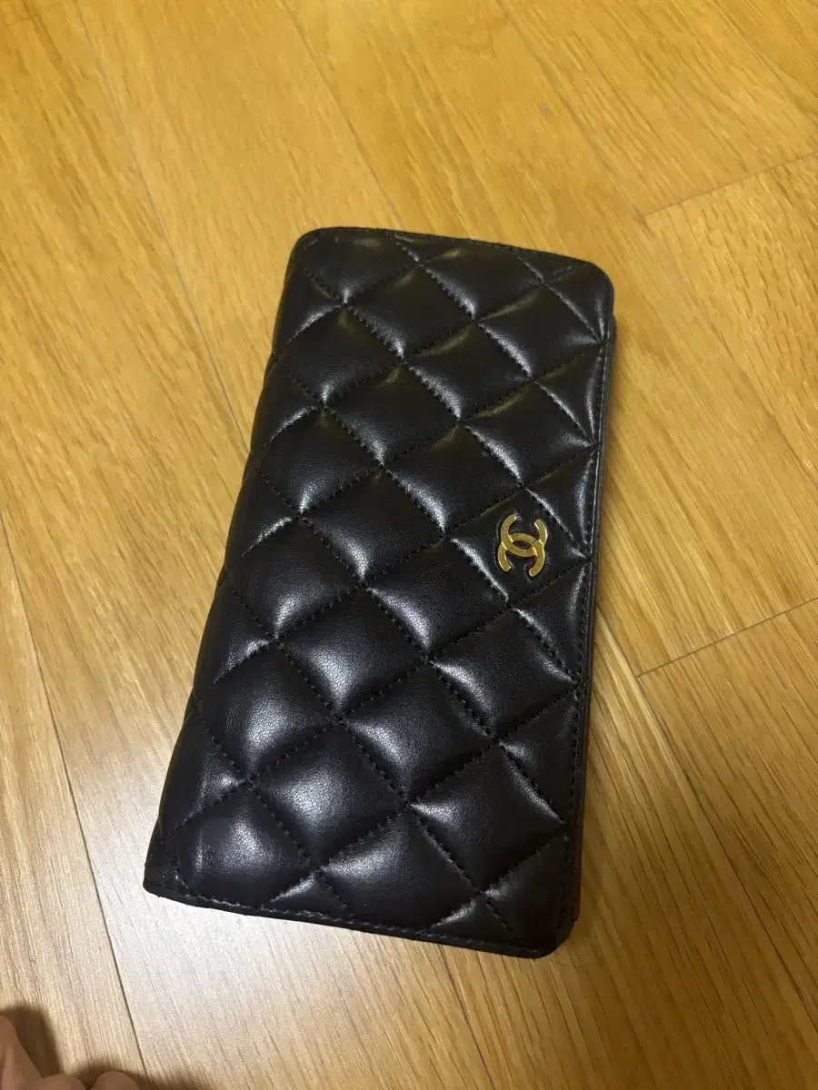 Chanel Wallet Black 19th Lamskin CCKeum