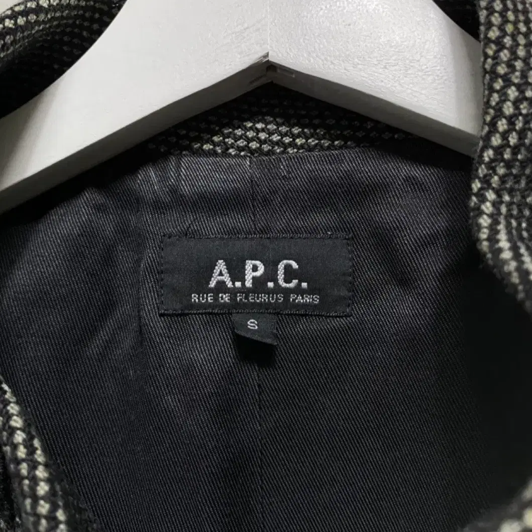 아페쎄(APC) 디자인 트위드 코트