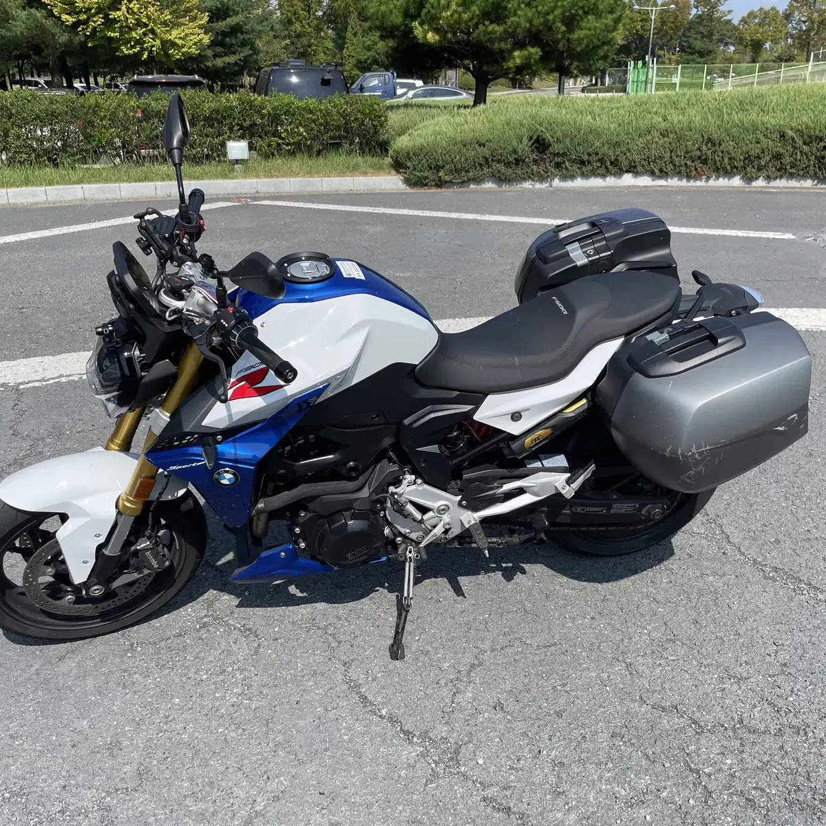 BMW F900R