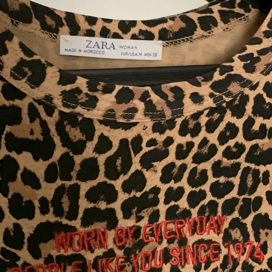 Zara 자라 레오파드 프린트 티셔츠 M