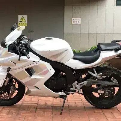 코멧 홀로그램 125cc