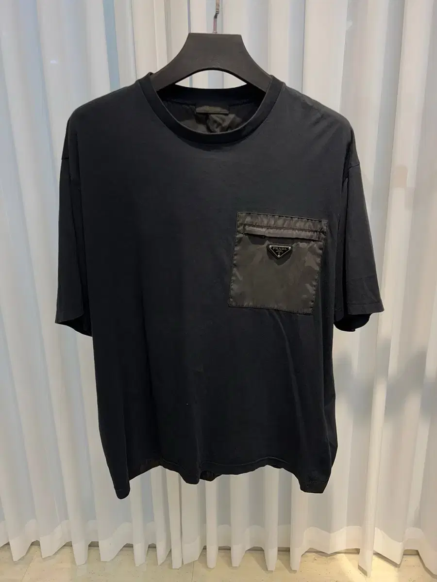 (3XL) Prada Rina Nylon Pocketed Vahn in Black