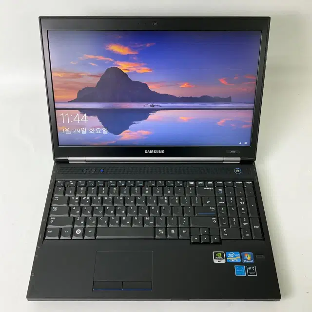 A+급 삼성 15인치 블랙 i5 RAM 8GB SSD 256GB 노트북