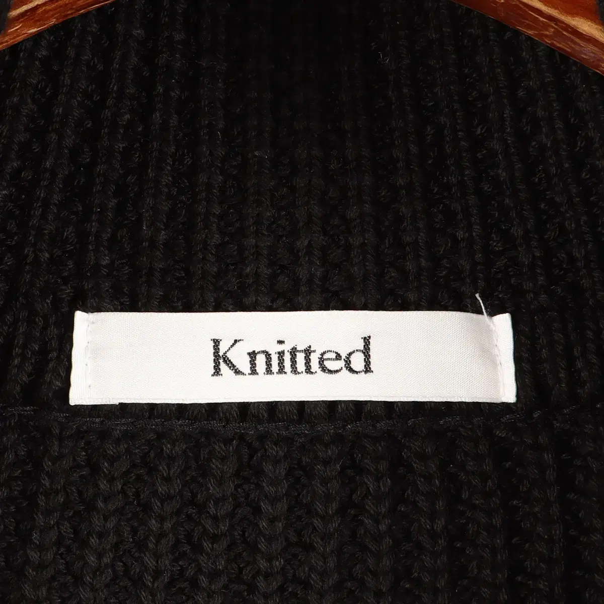 니티드 KNITTED 하프집업 니트 L