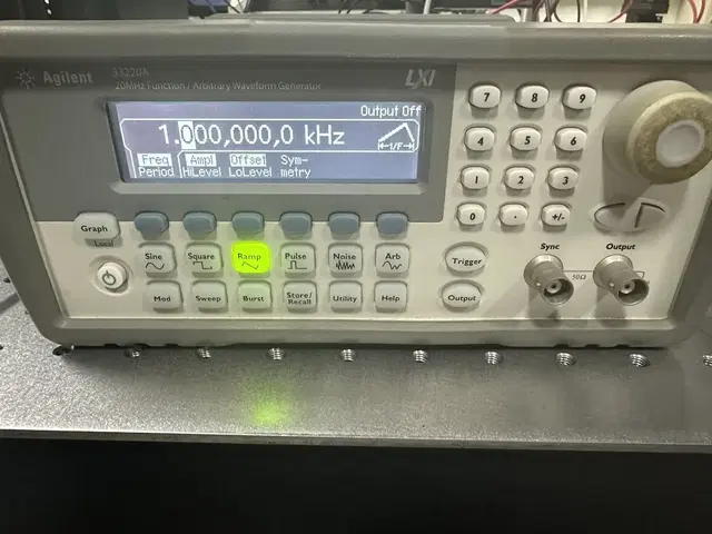 Function generator (33220a)