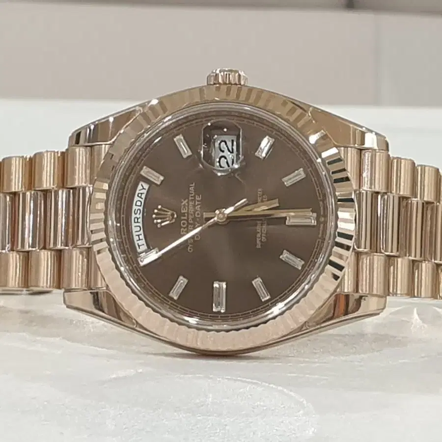 로렉스 데이데이트 초코바게트 228235 남성시계 40MM 다이아