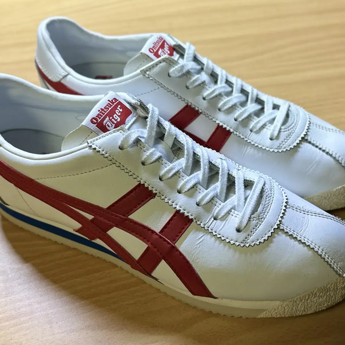 ONITSUKA TIGER CORSAIR