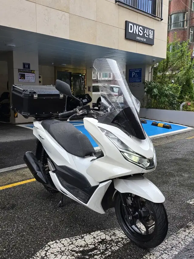 21년식 PCX125 ABS 배달세팅 팝니다.