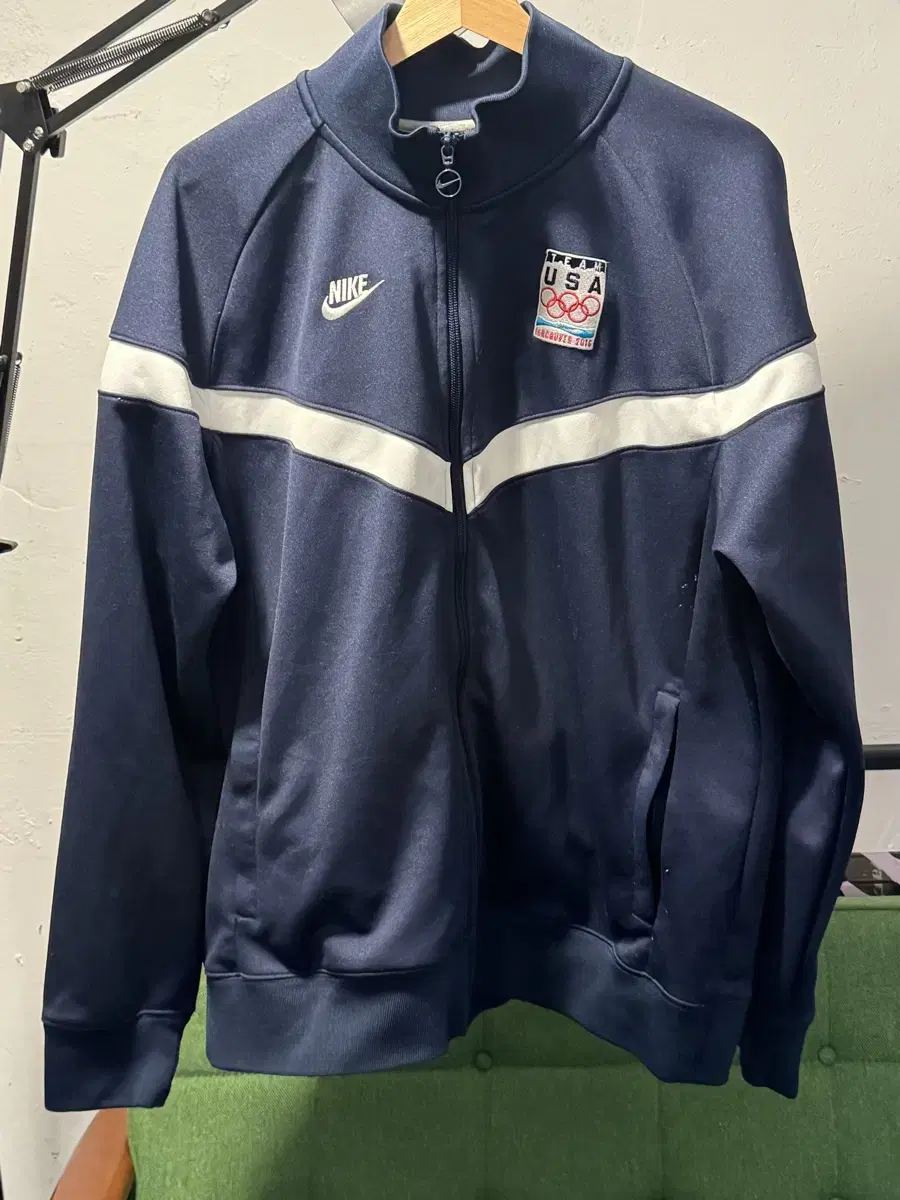 Nike Vancouver Olympic USA Track Top XL