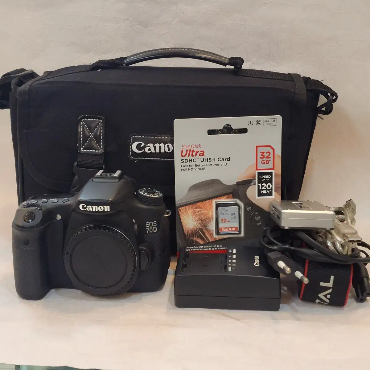 [Used] Original Canon EOS 70D Body