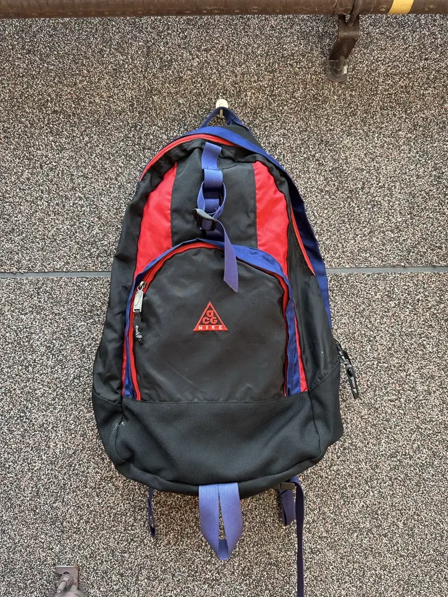 Nike ACG Bag Old School