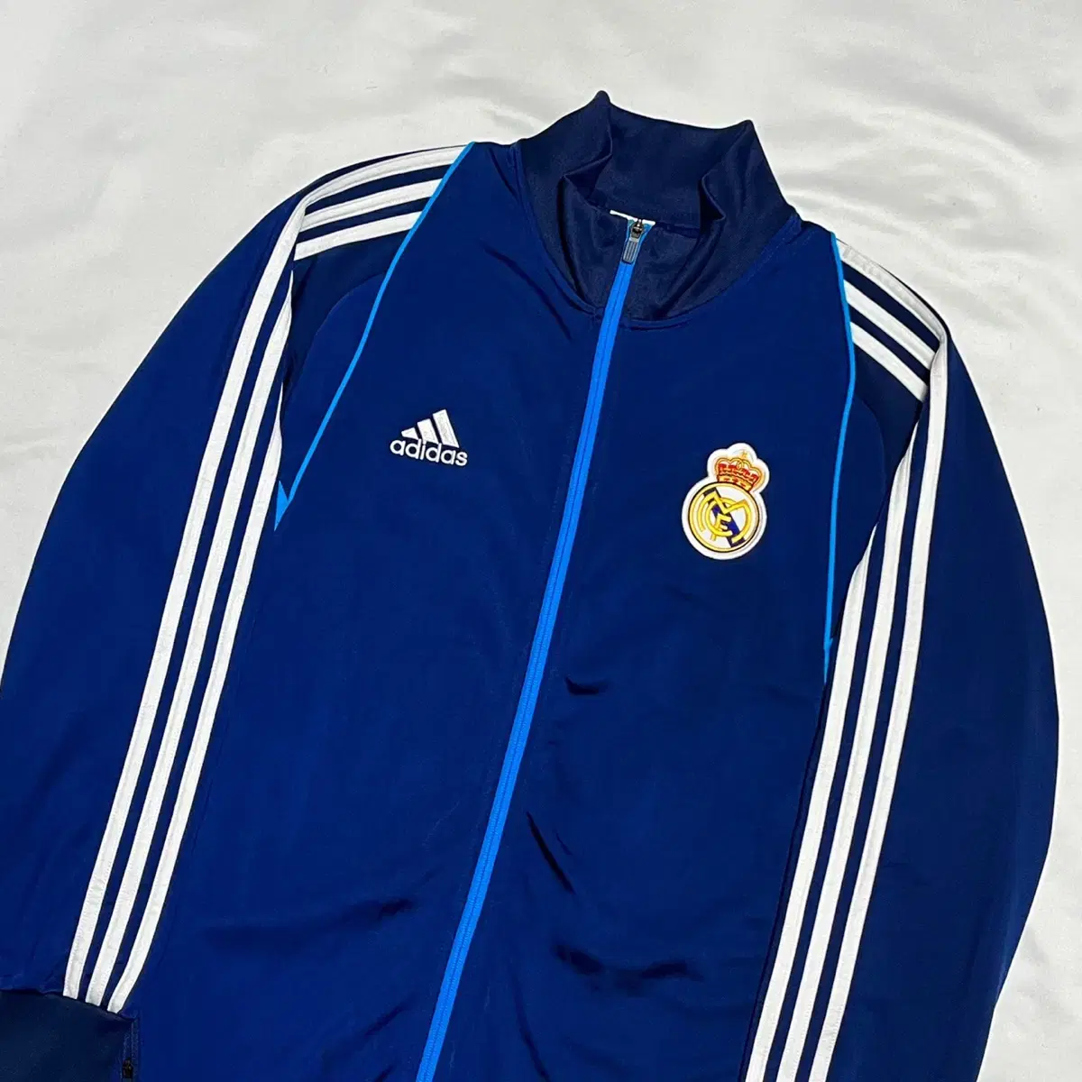 110 adidas Real Madrid Tracktop