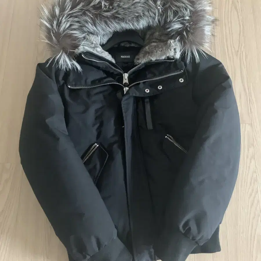 맥케이지 딕슨 23fw 38size 괴물퍼