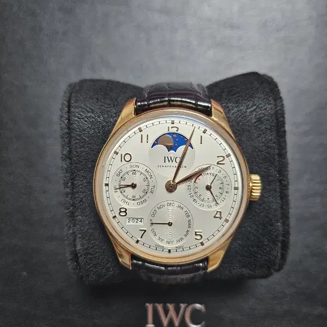 iwc ppc 싱글문 금통 판매합니다.