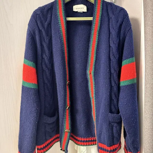 Gucci knit 가디건